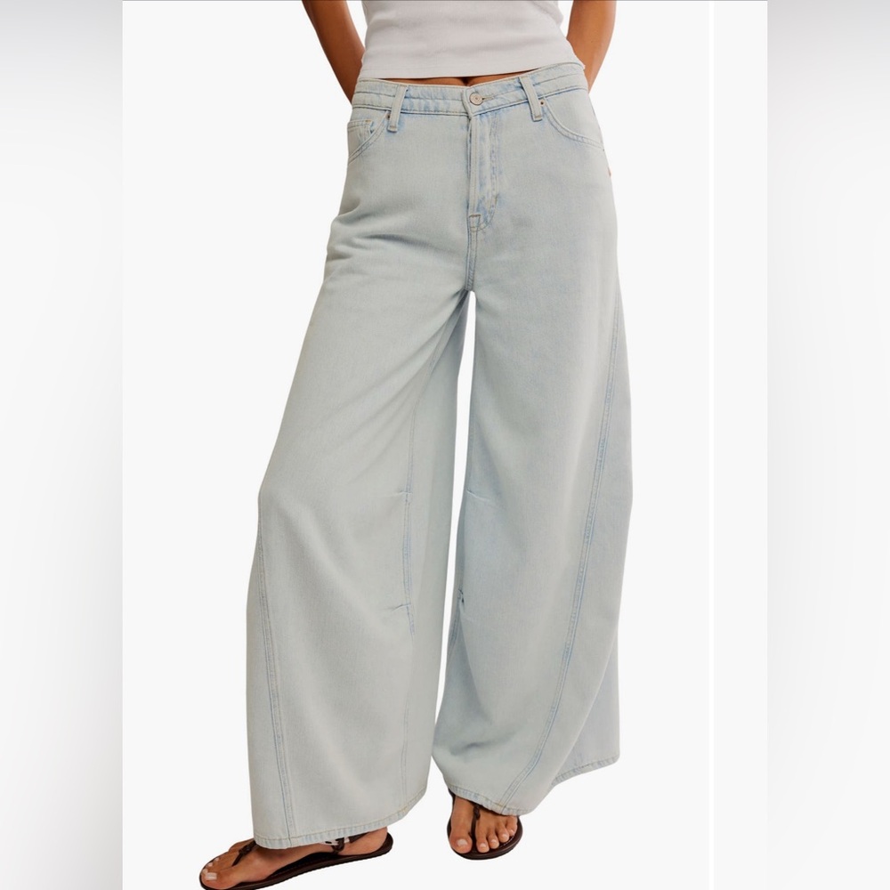 Free People We The Free Westward Demi Barrel Jeans in Fade Into You